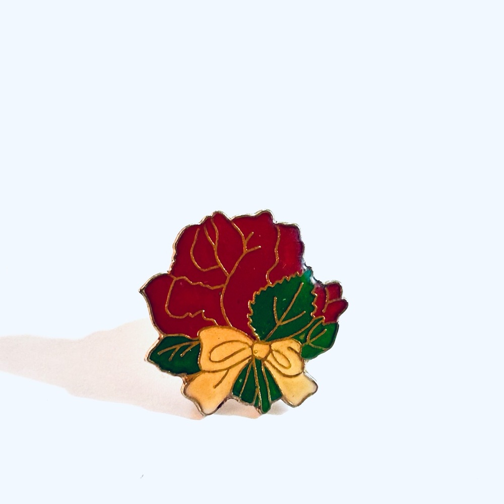 Red Rose Enamel Pin‎ Brooch with Yellow Bow